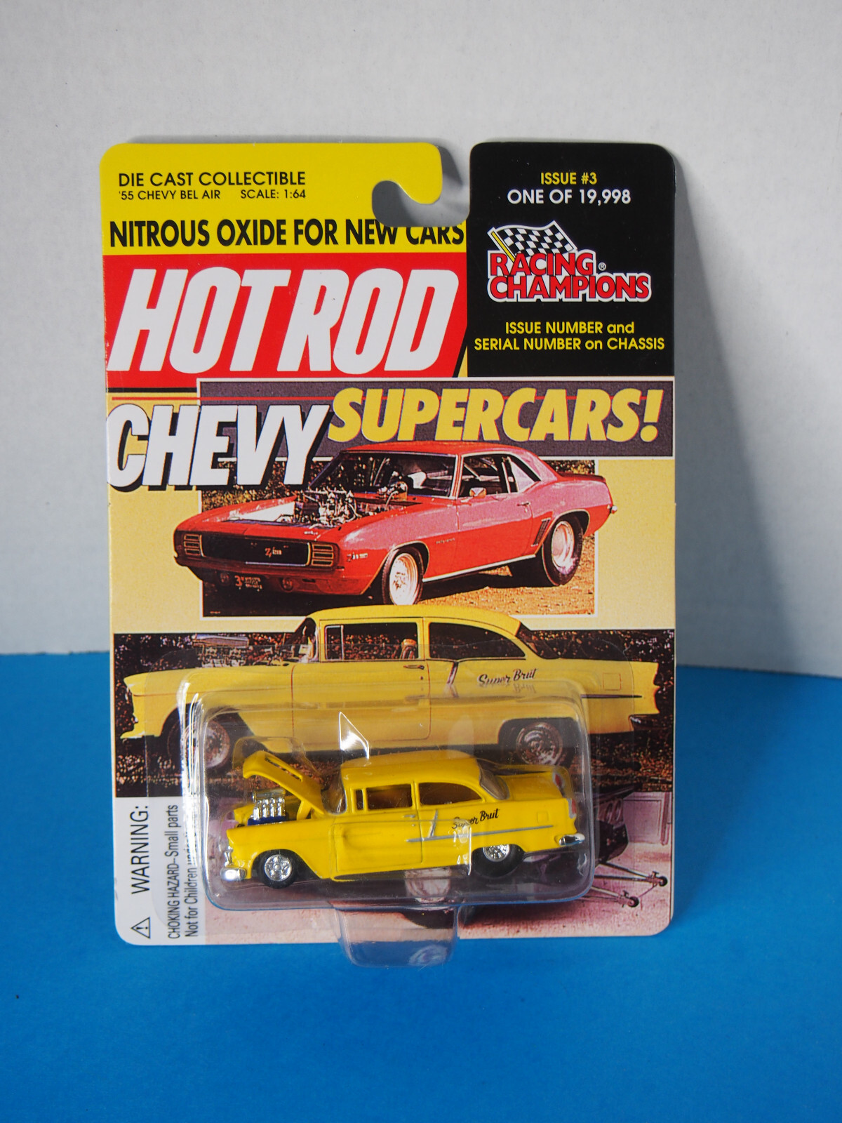 日本に Racing Champions Hot Rod Magazine 1955 Chevrolet 55 Bel Air ミニカー
