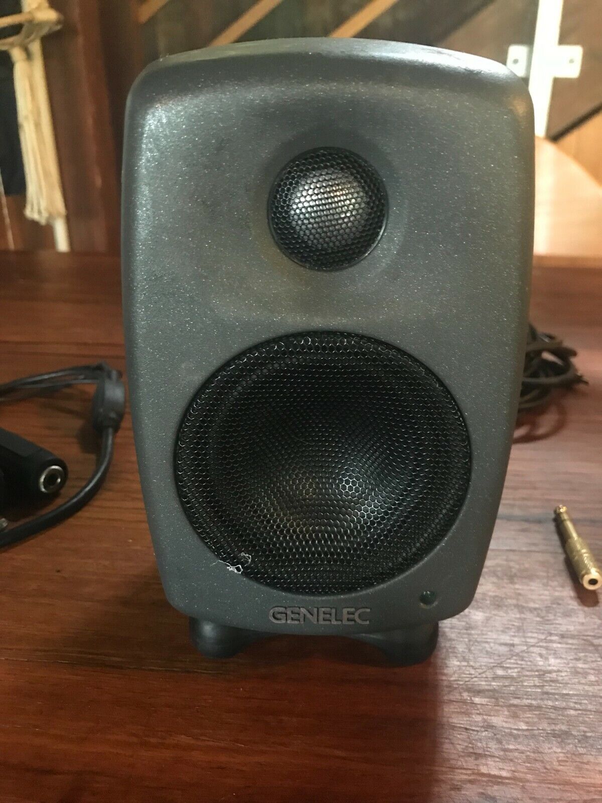 Genelec 6010A Compact Powered Studio Monitor - Pair | eBay Genelec 6010A Compact Powered Studio Monitor - Pair | eBay