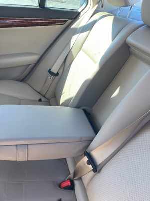 image 4 of interior