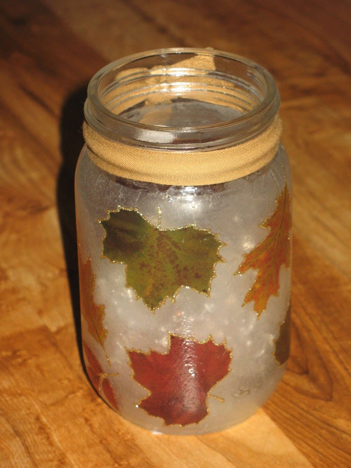 Frosted Glass Jar w/ LED Twinkling Fairy Lights  Leaf Motif Craft
