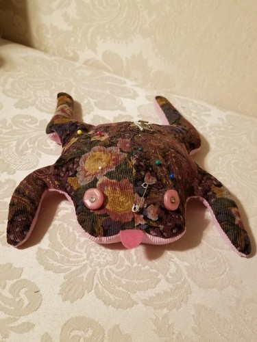 Folk Art Vtg Handmade Antique Collectible Bean Bag Pin Cushion Frog Toad 10x8 in