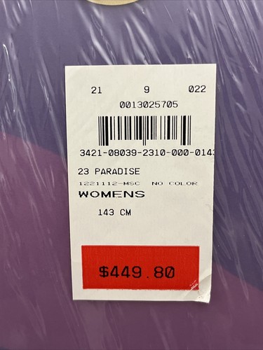 Brandnew CAPITA women snowboard 143cm