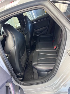 image 3 of interior