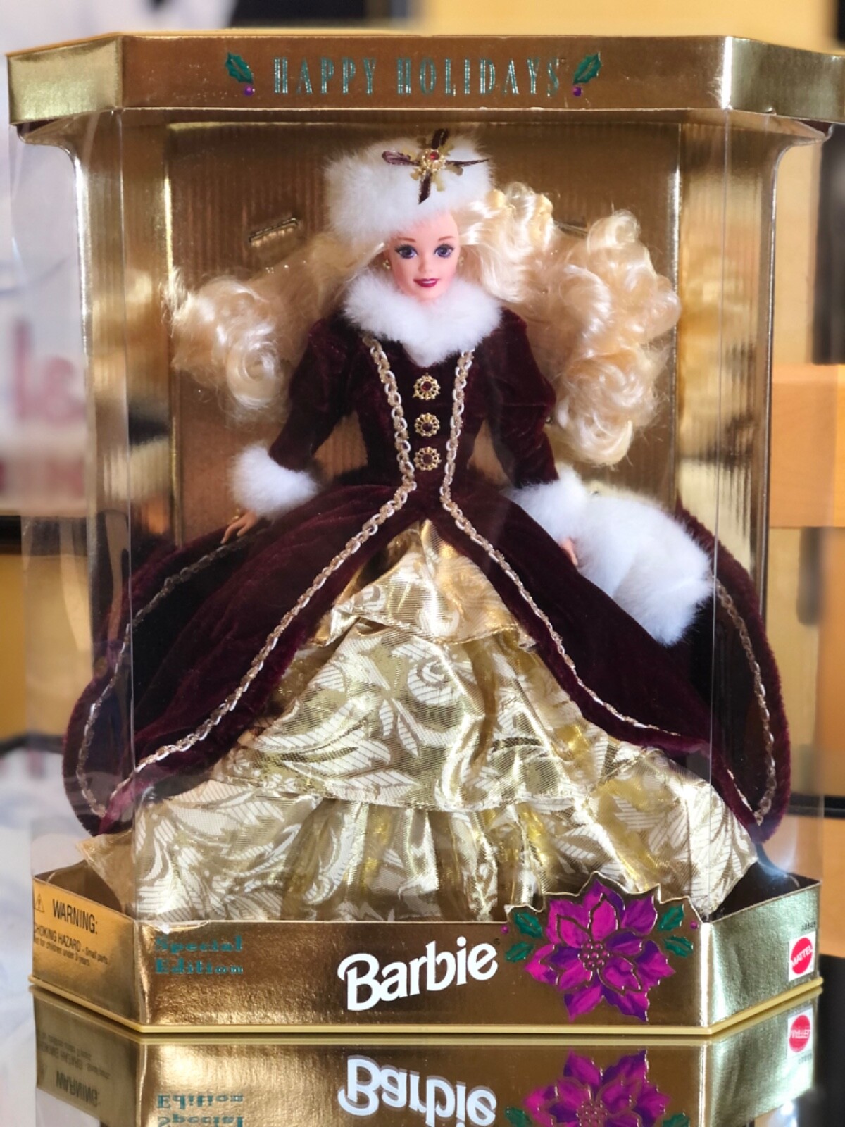 Mattel Barbie Happy Holidays 1996 Special Edition. New In Box