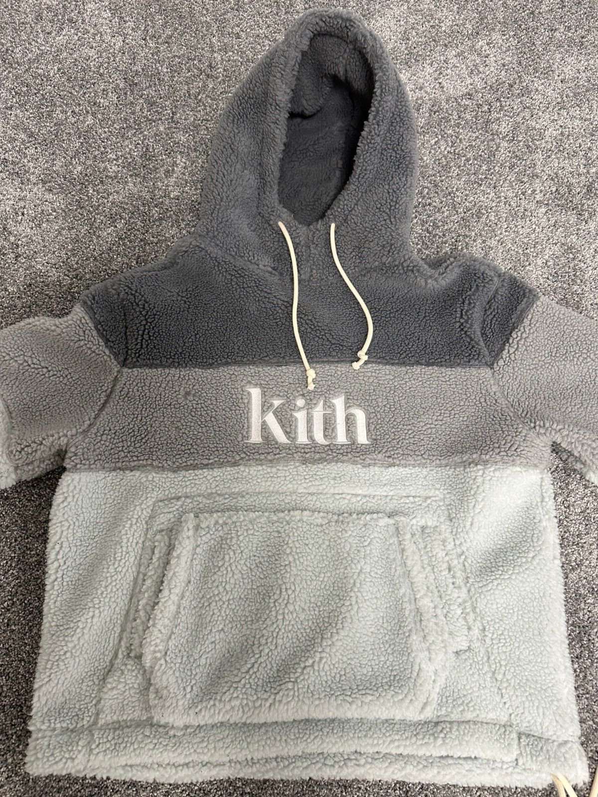 Kith Sherpa Double Pocket Hoodieトップス - パーカー