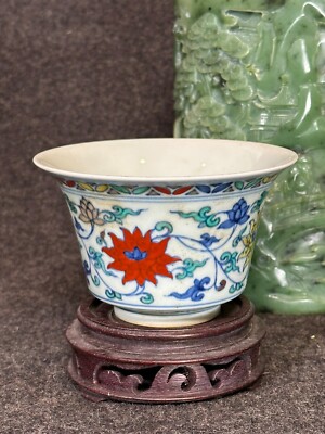 Ming Dynasty Doucai Cup Chenghua Mark and Period 明成化鬥彩杯 到代文物 稀有斗彩古瓷