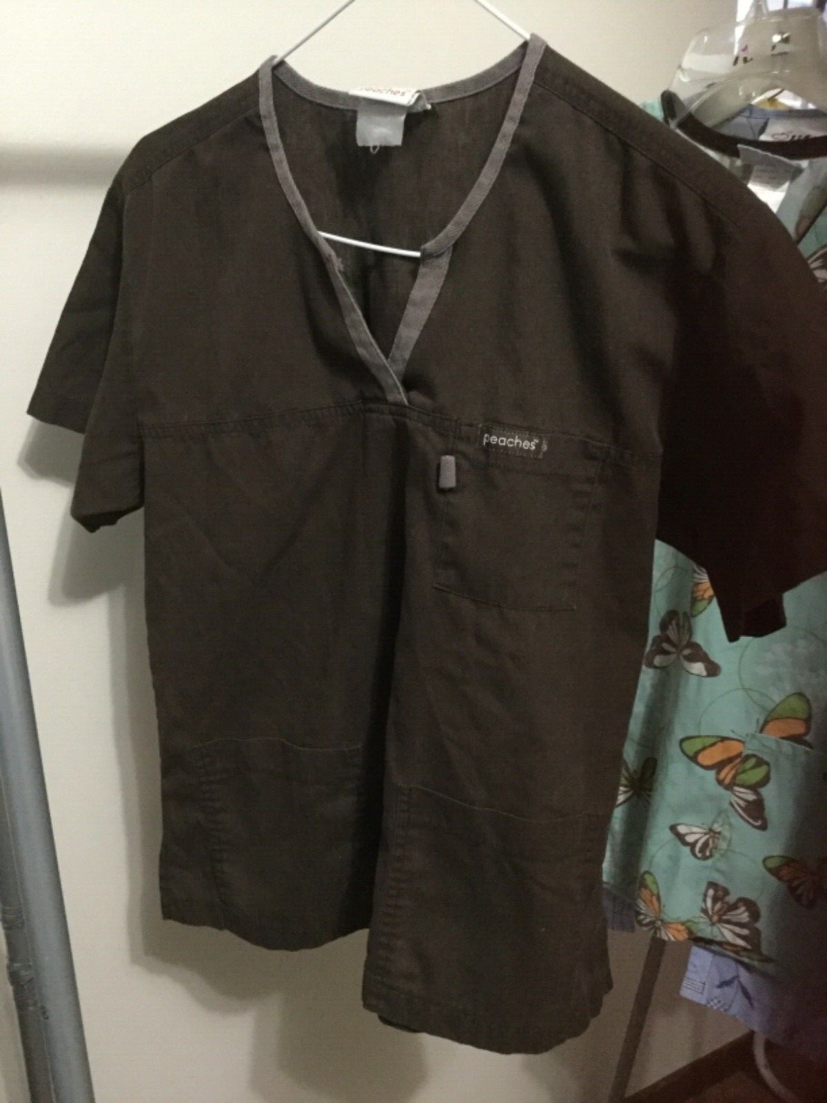 Lot of 6 Womens Scrub Tops Size Small