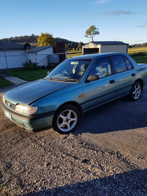 Nissan pulsar 1993