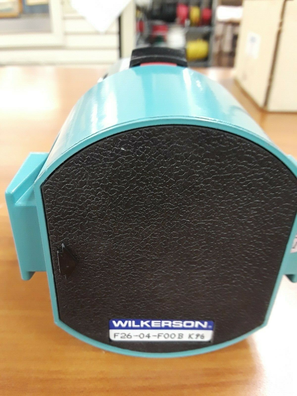Wilkerson F26-03-F00B Pneumatic Filter F2603F00B