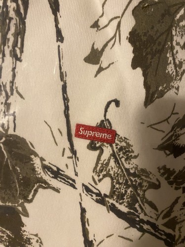 Pre-owned Supreme Small Box Sweatpant Ss24 Snow Camo Size Large Aop Realtree In White