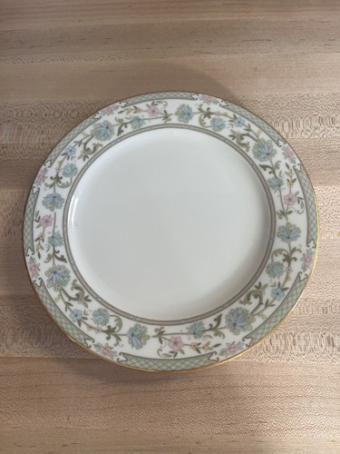 VINTAGE NORITAKE IVORY 8 1/4 Floral Salad Plate Miyoshi 7194