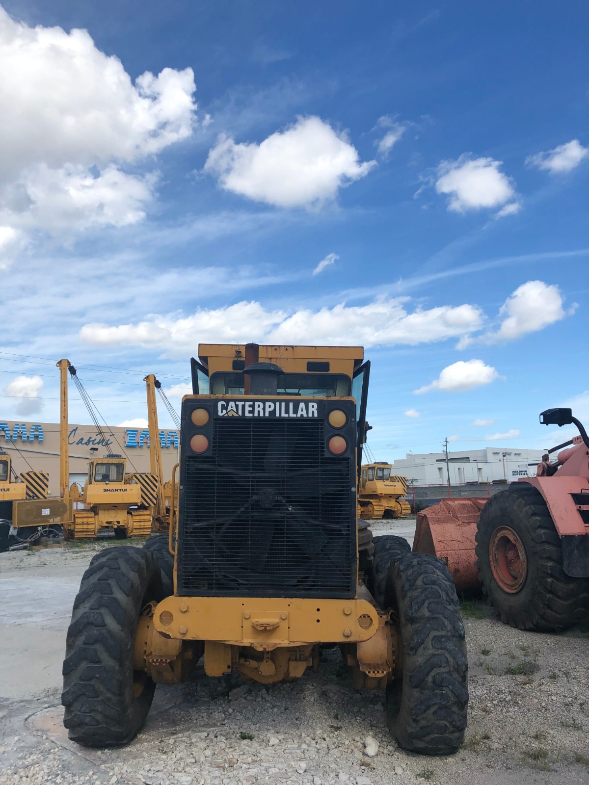 2005 CATERPILLAR 140H MOTOR GRADER