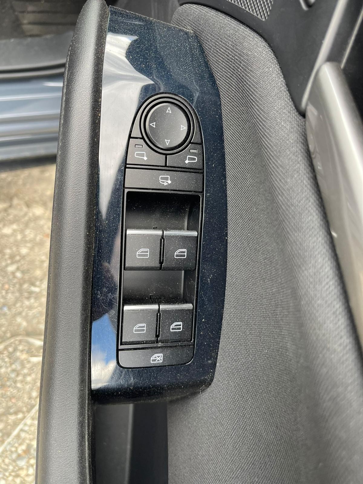 MAZDA 3 BP 03/2019-2025 RIGHT FRONT DOOR TRIM 4 DOOR HATCHBACK - thumbnail 3