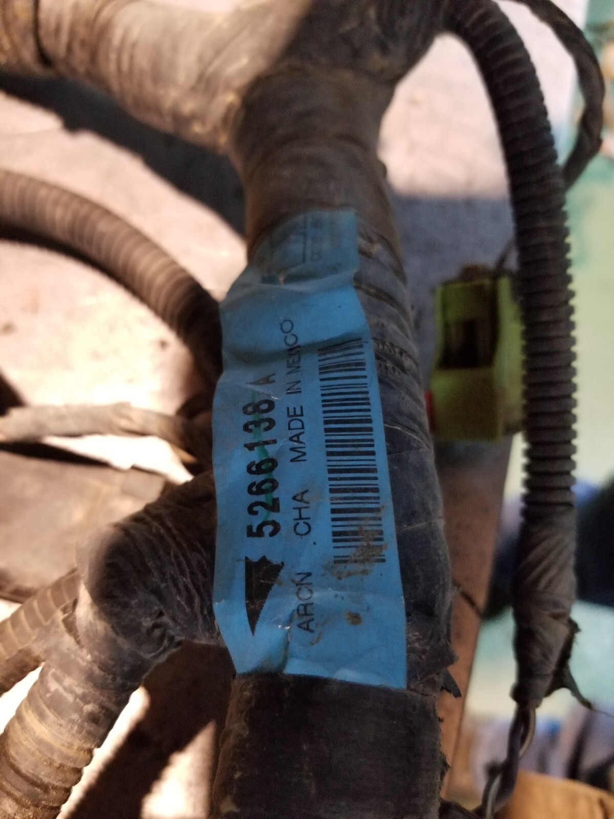 5266138 DODGE RAM CUMMINS ENGINE WIRING HARNESS - Picture 8 of 11