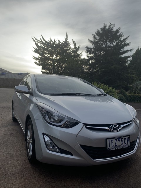 Hyundai elantra active