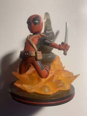 Marvel DEADPOOL Q Fig Loot Crate exclusive Qmx figure 2015