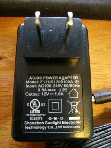 12V/1A AC/DC Power Adapter (F12US1200100A)