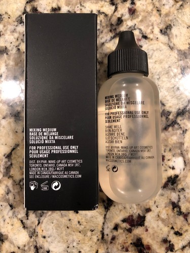 NEW IN BOX MAC MIXING MEDIUM WATER BASE 1.7 Oz