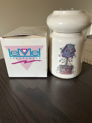 Lemel Fragrances Potpourri Lamp Wax Burner.  7  New In Open Box.