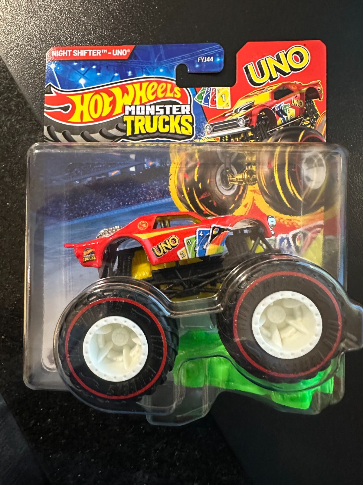 MUTANT MONSTER「HANABI LIVE 7.21.2014」 Hot Wheels 2025 Monster Trucks Set of 4-Pack 1:64 Scale Even
