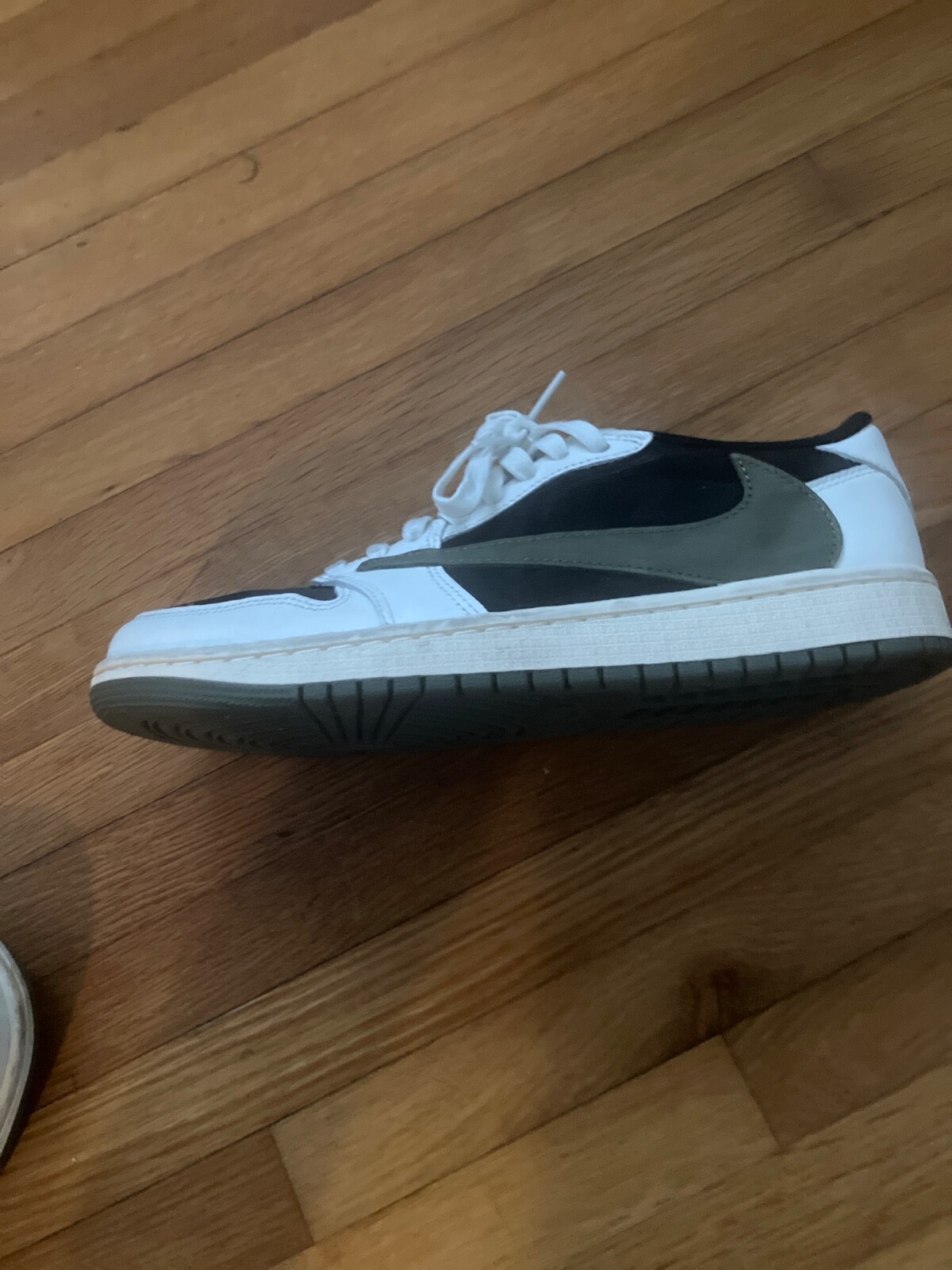 Size 8 - Travis Scott x Air Jordan 1 Retro OG SP Low Reverse Olive / Medium...