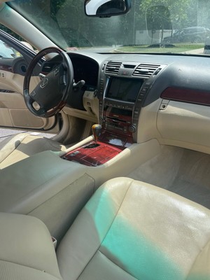 image 1 of interior