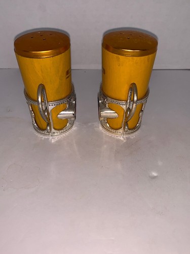 Vintage Souvenir Kentucky Salt & Pepper Shakers Japan