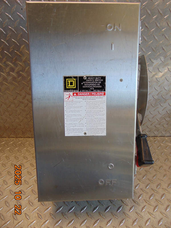SQUARE D HU362DSEI 60A Non-Fusible Safety Disconnect Switch, Gray