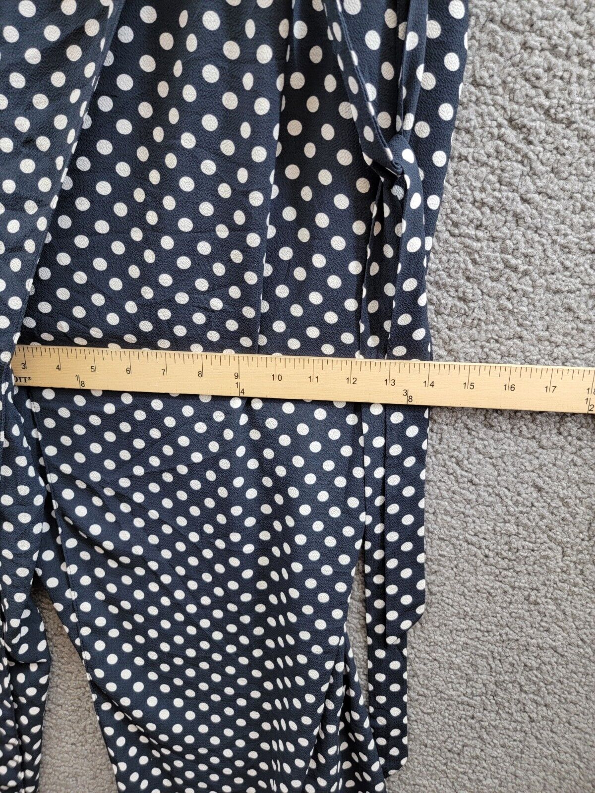 London Times Plus Polka-Dot Crepe Jumpsuit Women's 16W Navy/White Surplice Neck - Picture 6 of 17