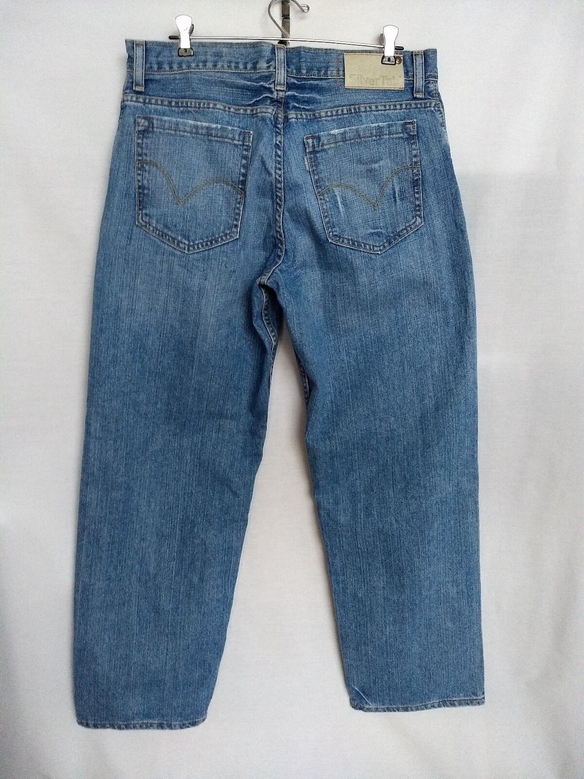 Levis Silvertab Baggy Size 33 X 31 Inseam Jeans Distressed Levis Silvertab Baggy Size 33 X 31 Inseam Jeans Distressed