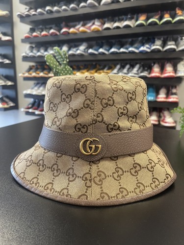 GUCCI グッチ GG Logo Oversized Bucket Hat $_12.JPG?set_id=880000500F