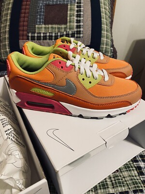 Nike Air Max 90 Unlocked By You Custom Women’s Lifestyle 991 Shoe Size 7