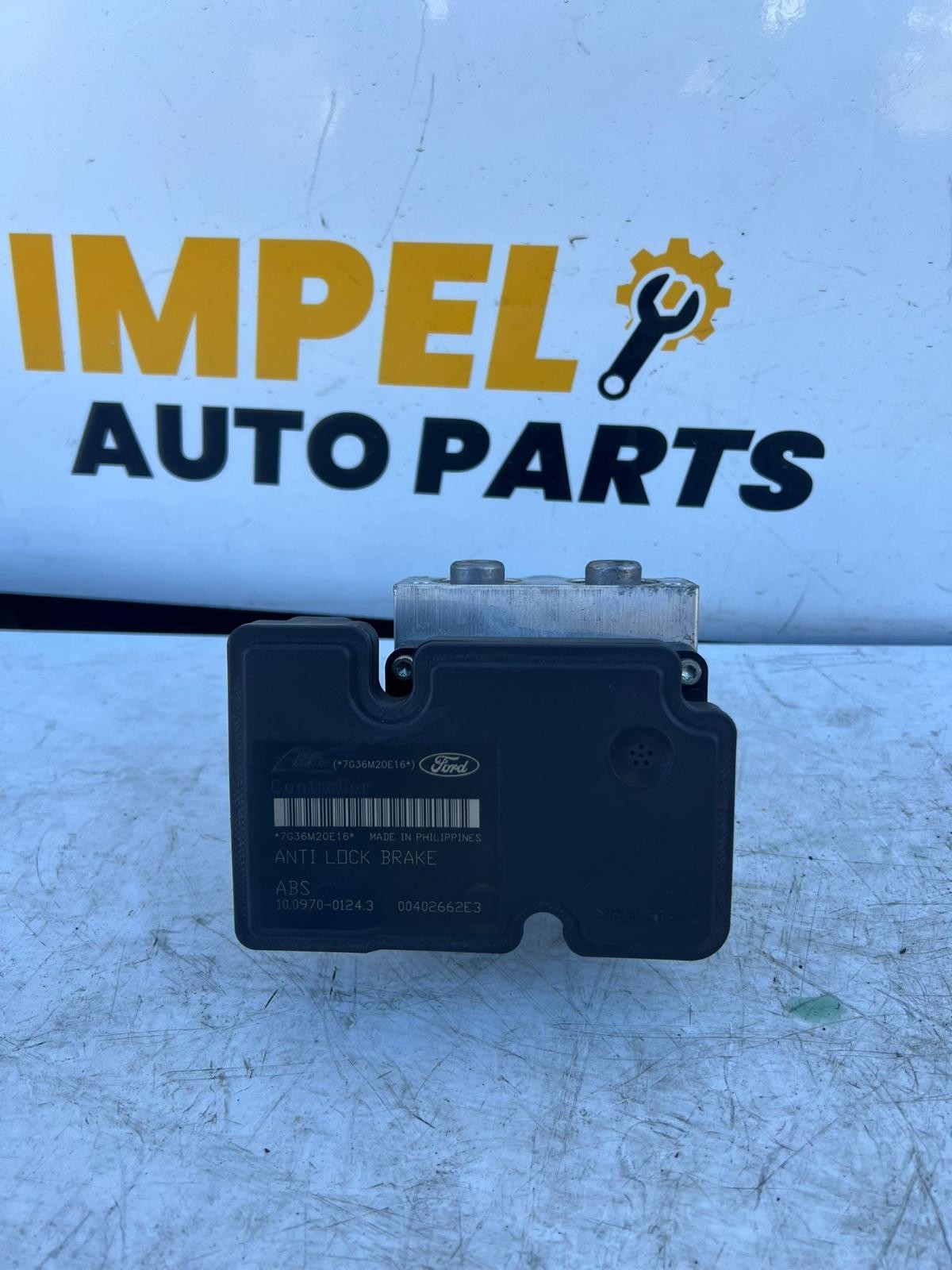2009 Mazda 3 BK 10/200-04/2009 ABS PUMP MODULATOR M512M110JA image 2