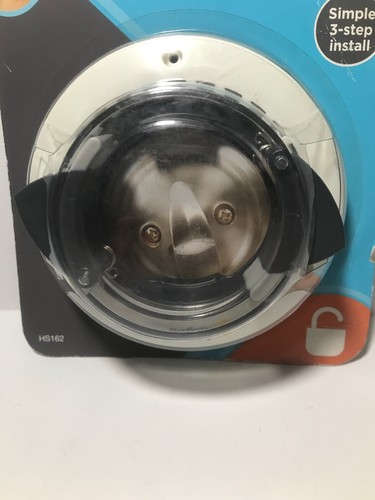 Safety 1st Secure Mount Deadbolt Lock 1