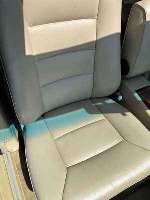image 5 of interior