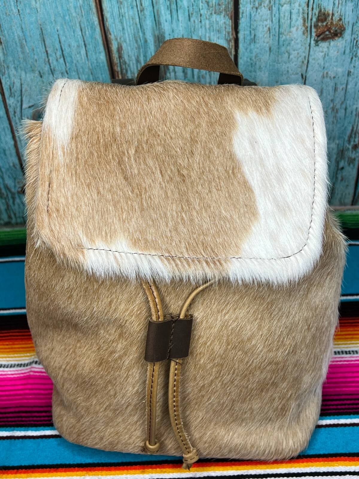 00s fur backpack Il Gufo Girls Beige Faux Fur Backpack (30cm)