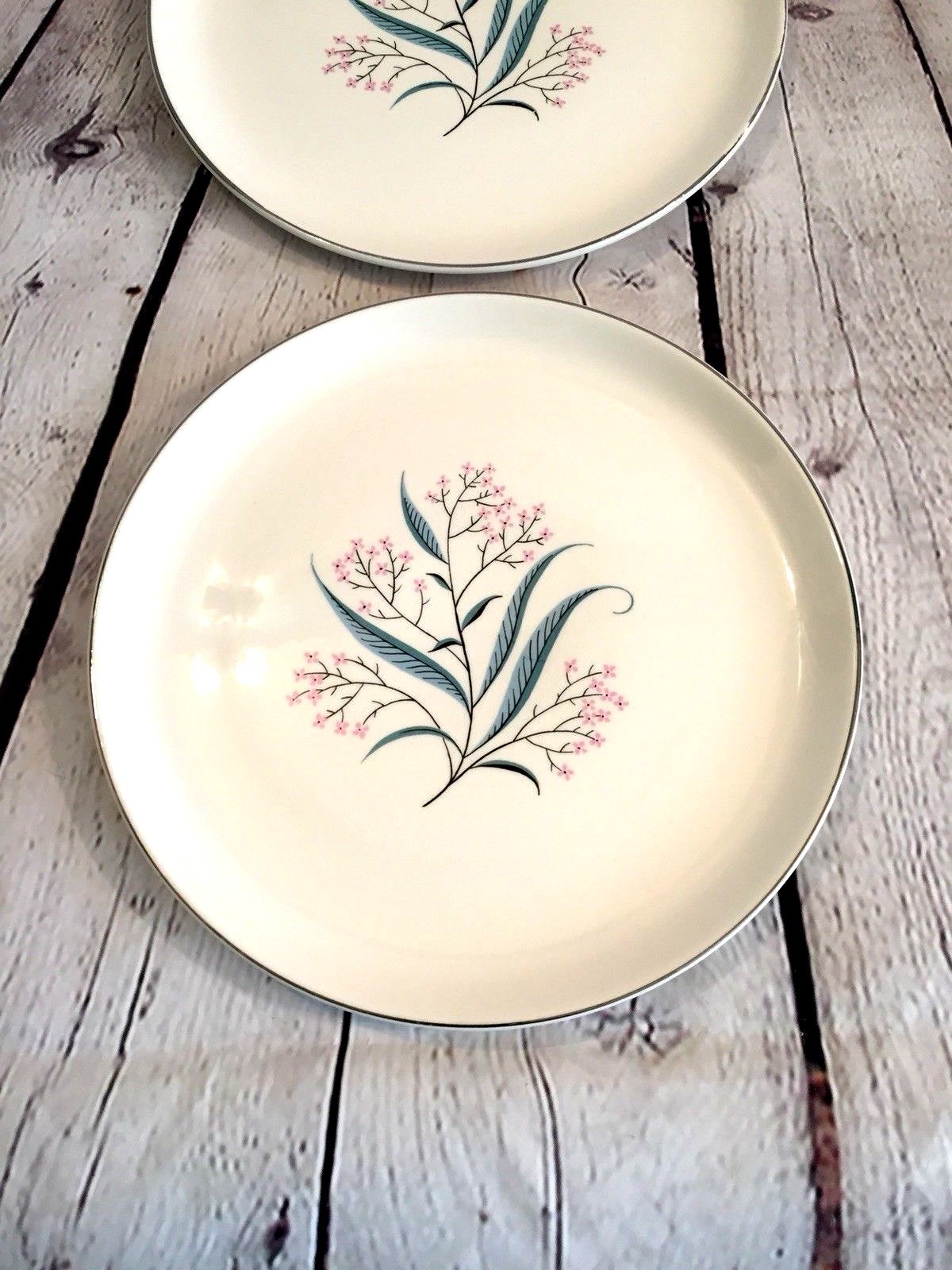 2 Vintage Alliance China Co Replacement Dinner Plates Regal Pattern  22K Gold