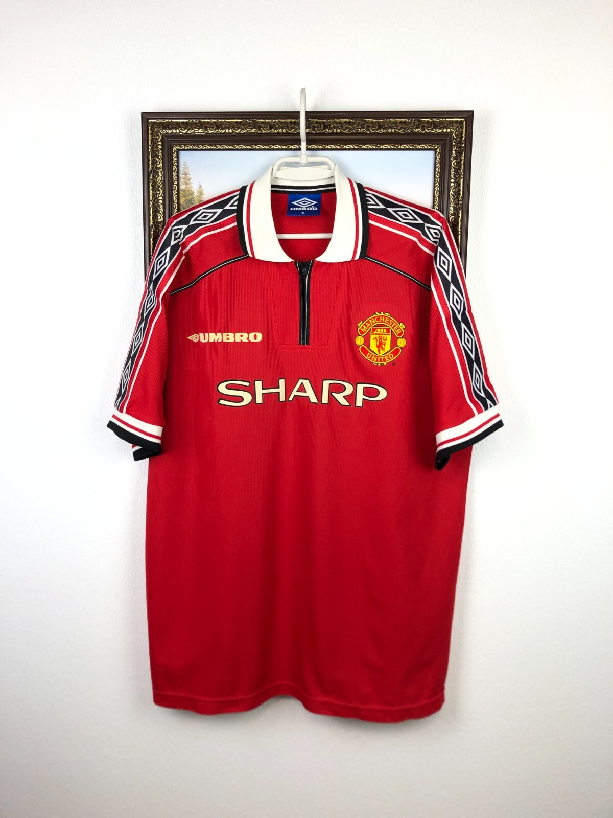 希少 UMBRO x MANCHESTER UNITED 半袖ユニフォーム 赤 希少 UMBRO x MANCHESTER UNITED 半袖ユニフォーム 赤