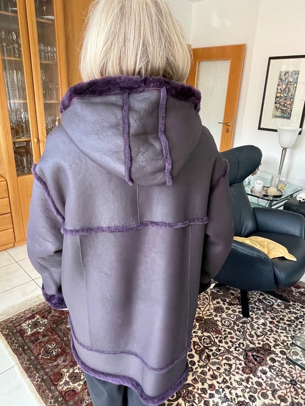 Lammfell Jacke Damen 40.  F,Arbe : Aubergine