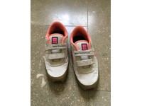 new balance 410 kids gold