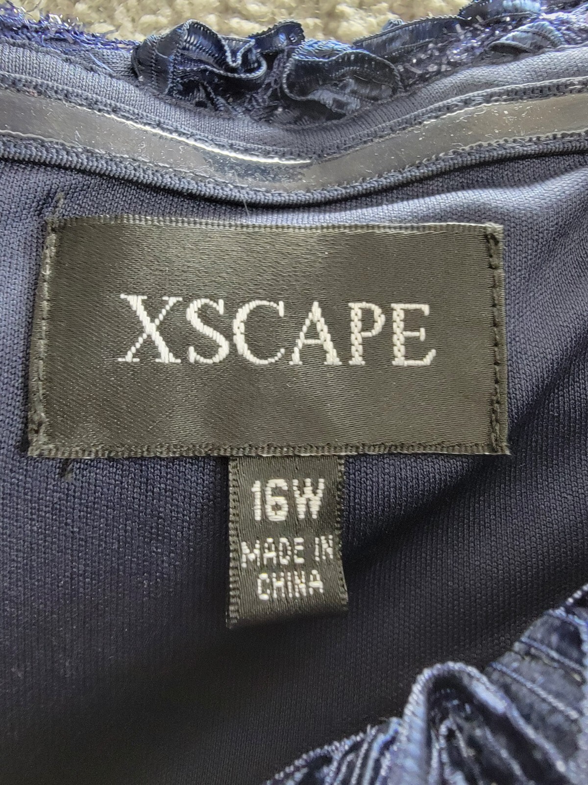 Xscape Plus Size Off Shoulder Embroidered Lace Dress Women's 16W Navy Back Zip - Picture 11 of 21