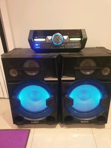 sony shake5 2400 watt audio system with bluetooth and nfc