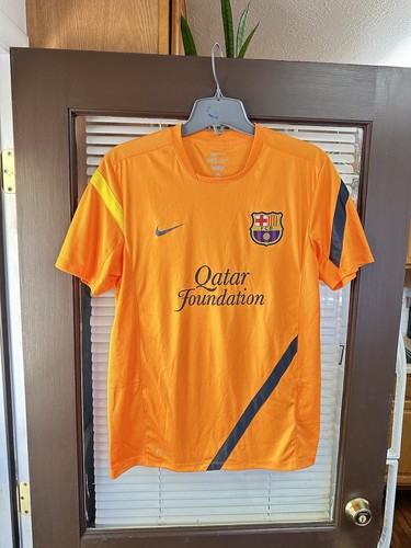 ウェア Barcelona 2011 2012  MEN'S NIKE FC BARCELONA 2011/2012 TRACK JACKET TRAINING