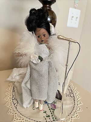 Madame Alexander Billie Holiday #22070 10'' Doll 1997 Gorgeous (N)