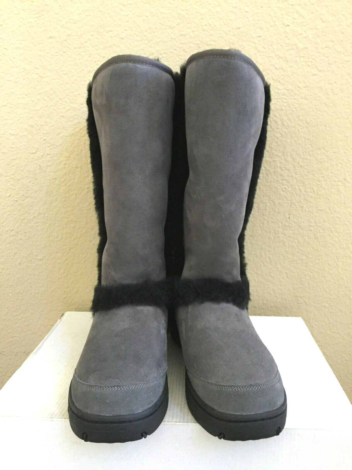 Pre-owned Ugg Sunburst Ultra Tall Grey/black Shearling Leather Boot Us 6 / Eu 37 / Uk 4 In Gray