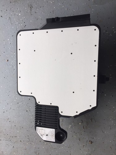 Volvo Subwoofer Enclosure 8633653 And Amplifier 8633868