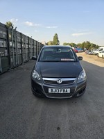 2013 Vauxhall Zafira 1.6i [115] Design Nav 5dr 7 Seats MPV Petrol Manual