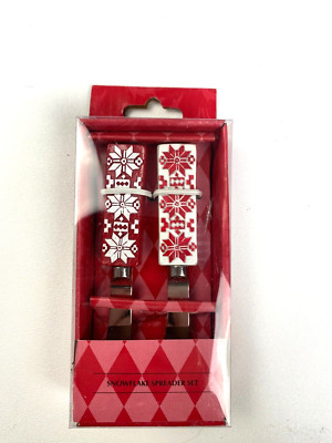 Cypress Home Snowflake Spreader Set of 2 NEW