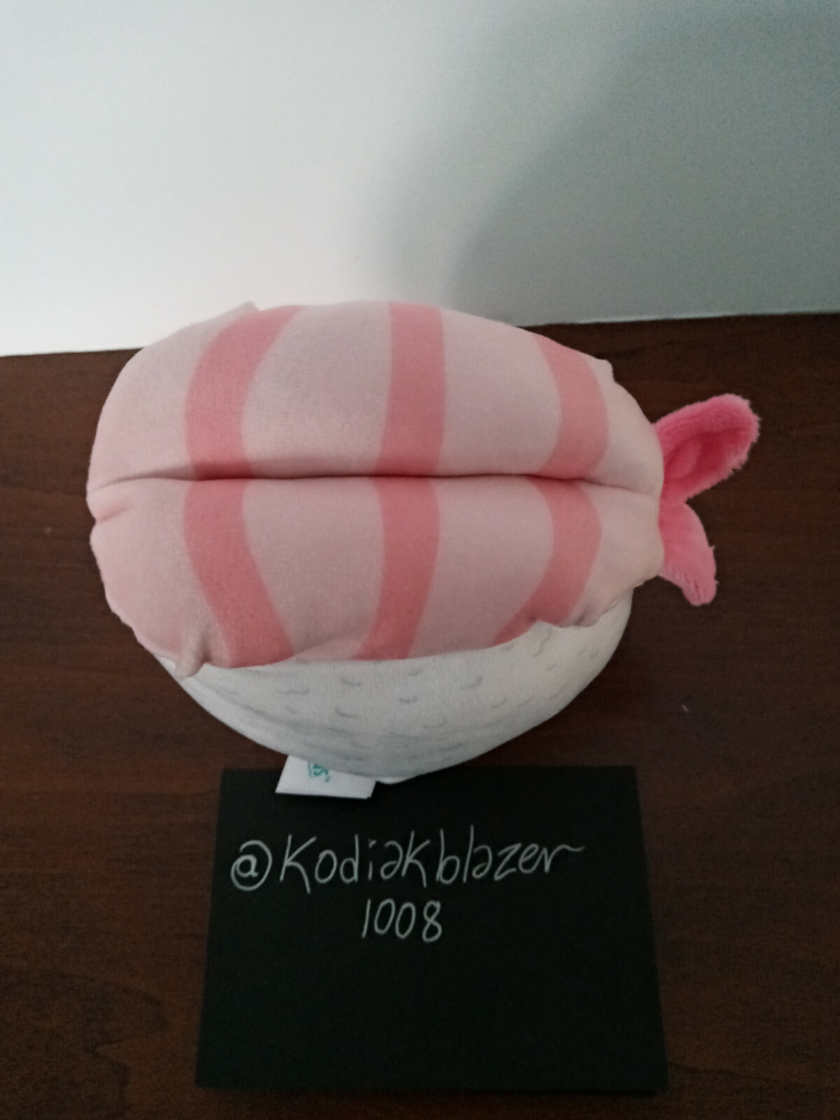 sushi roll squishmallow