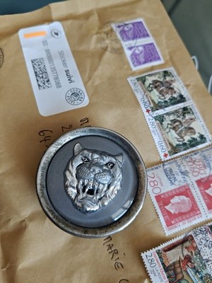 Foto dell'oggetto di un acquirente verificato